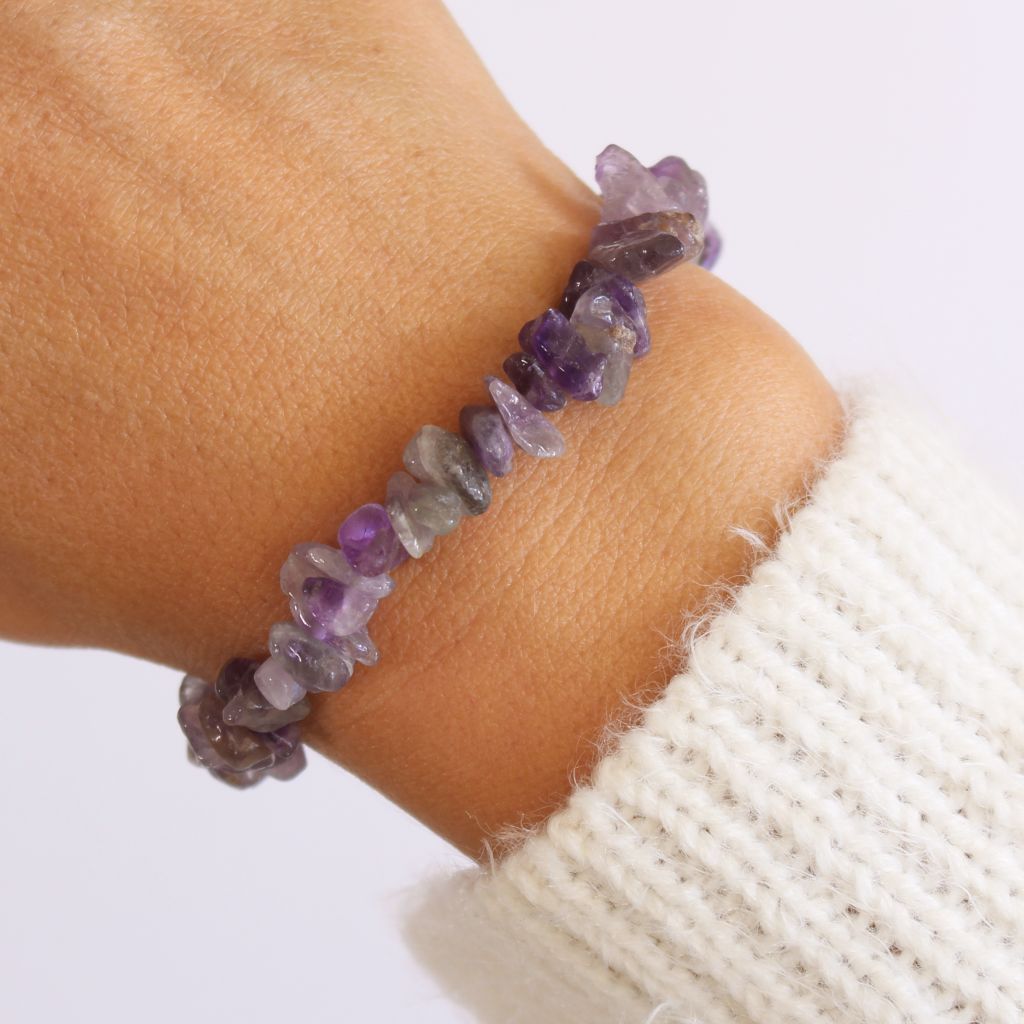 Pulsera elástica de chips de piedra amatista