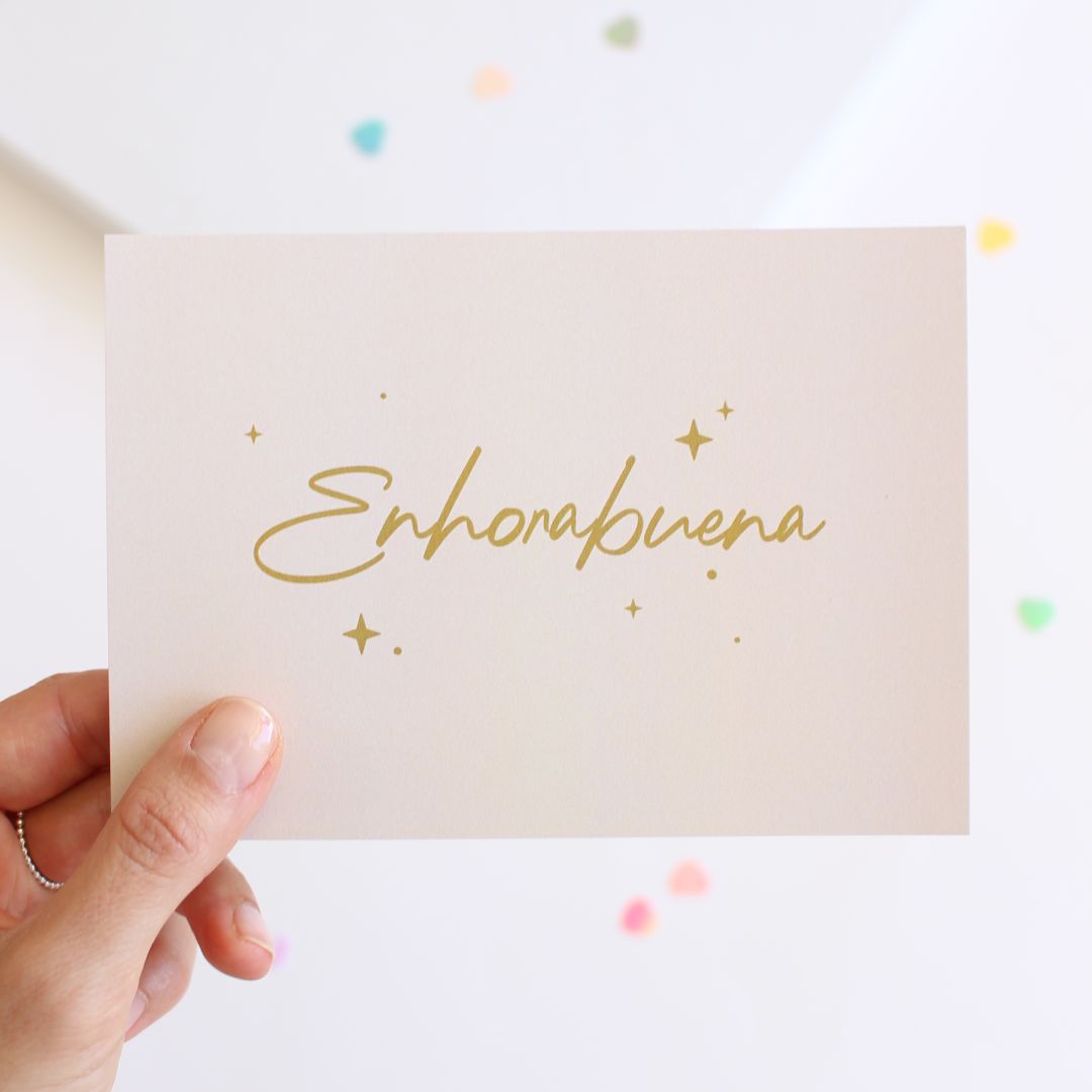 Tarjeta de felicitación con diseño de enhorabuena