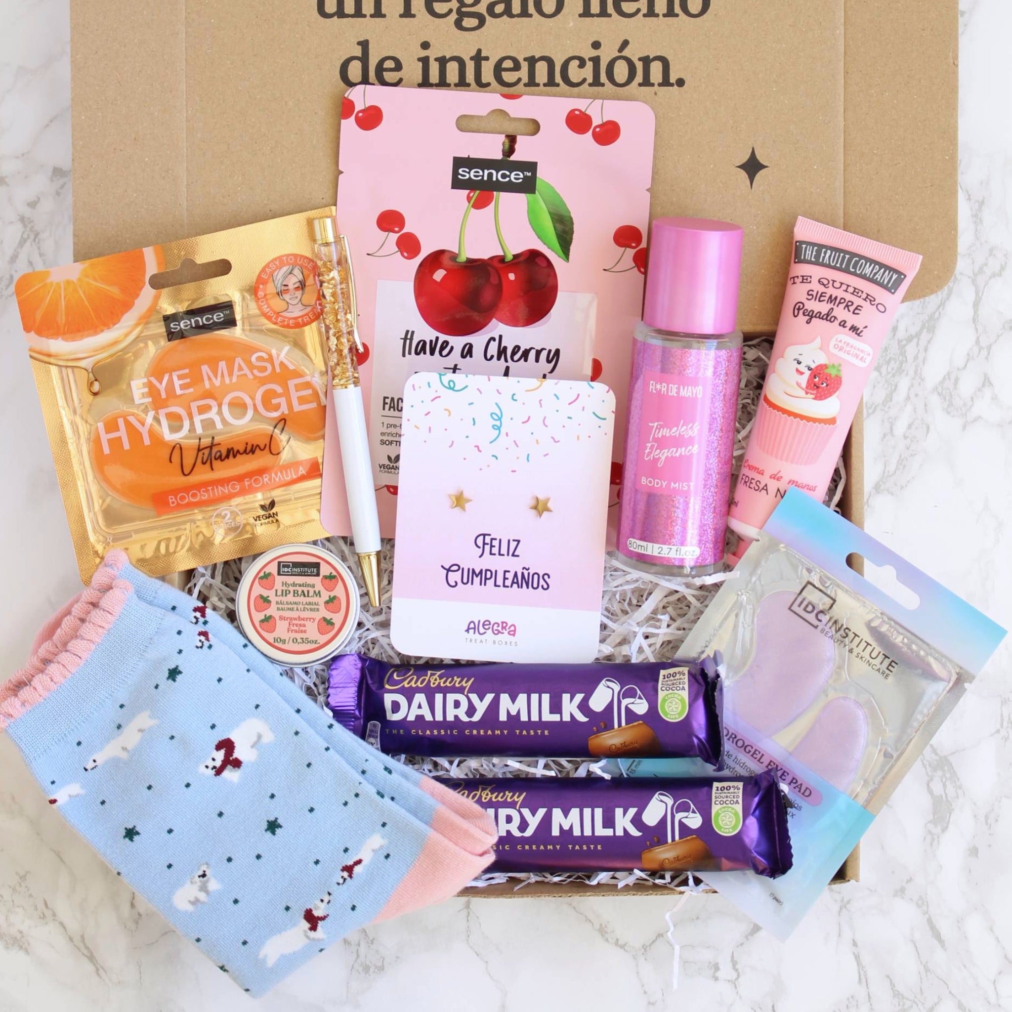 Caja regalo con diez artículos de Alegra Treat Boxes